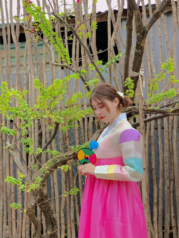 Dịch vụ cho thuê Hanbok tại quán