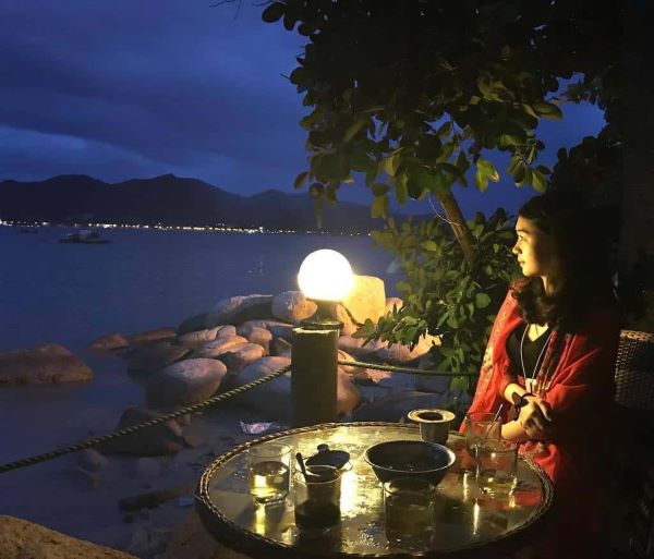 Đa dạng các quán cà phê ngắm biển đẹp ở Nha Trang