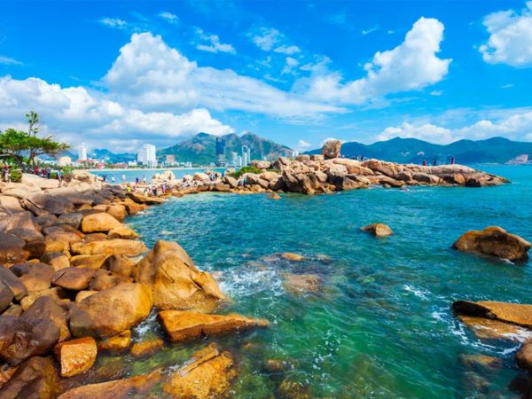 Hòn Chồng Nha Trang