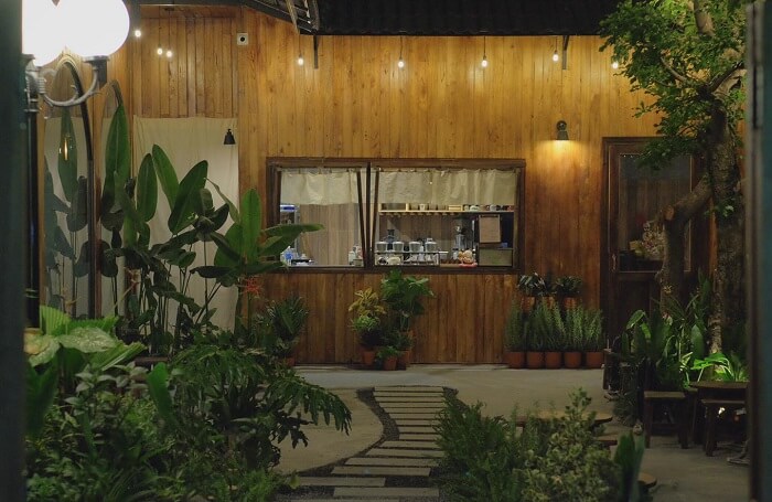 Nét trầm tư tại Xém Coffee