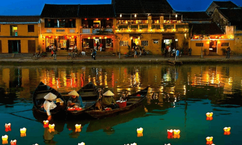 Vi vu đắm chìm trên dòng sông Hoài