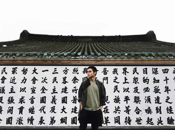 Background trắng đen chất lừ