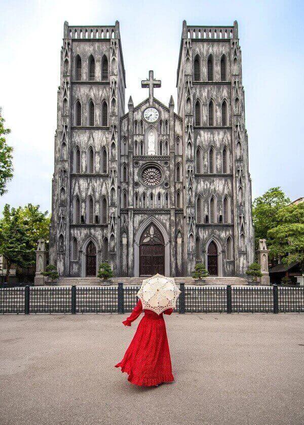 Nhà thờ St.Joseph với vẻ đẹp cổ kính