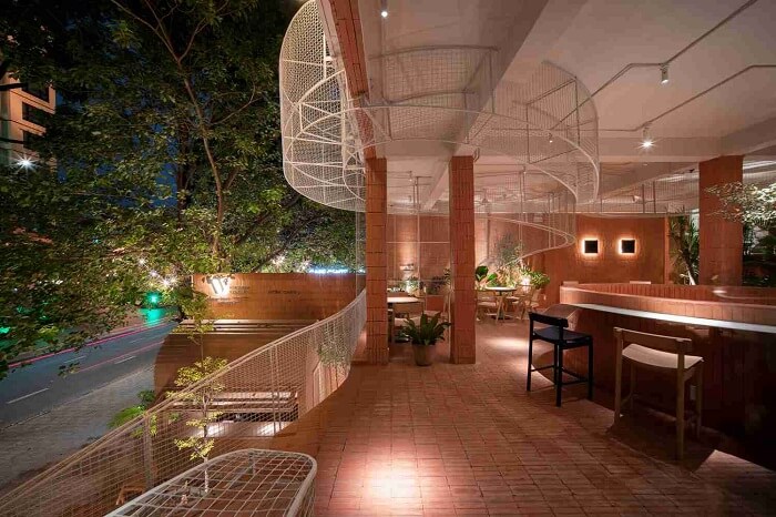 Anh Coffee Roastery tạo ấn tượng về không gian và thực đơn