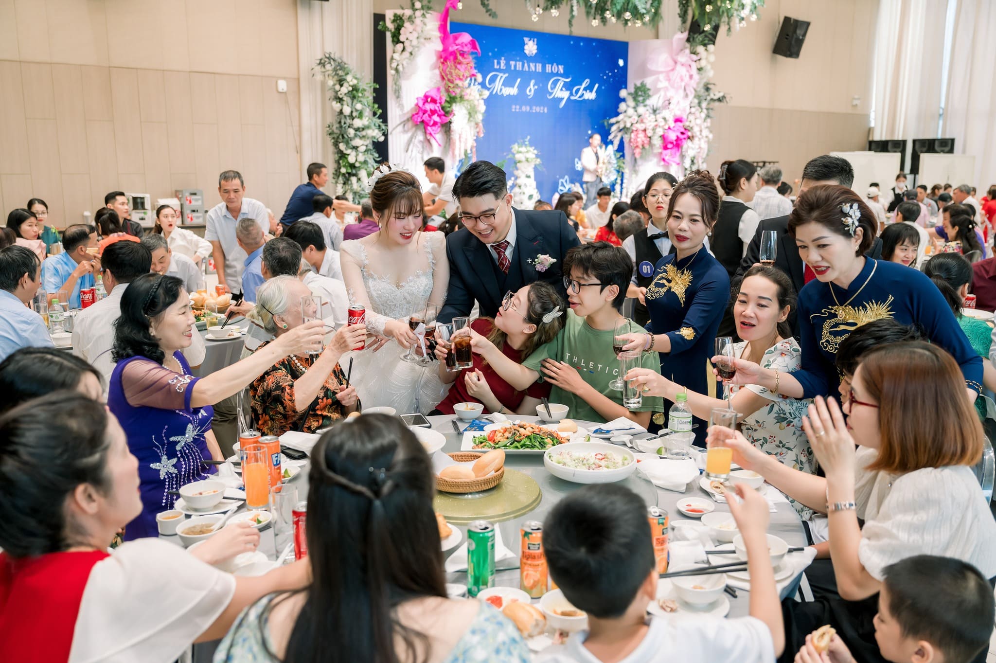 Thực đơn tiệc cưới theo phong cách truyền thống Việt kết hợp hiện đại