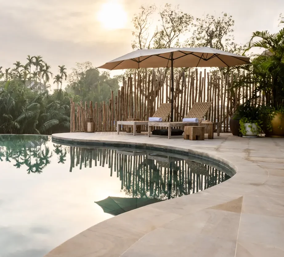 Biệt thự hồ bơi riêng tại Namia River Retreat nhìn ra sông Thu Bồn, Hội An