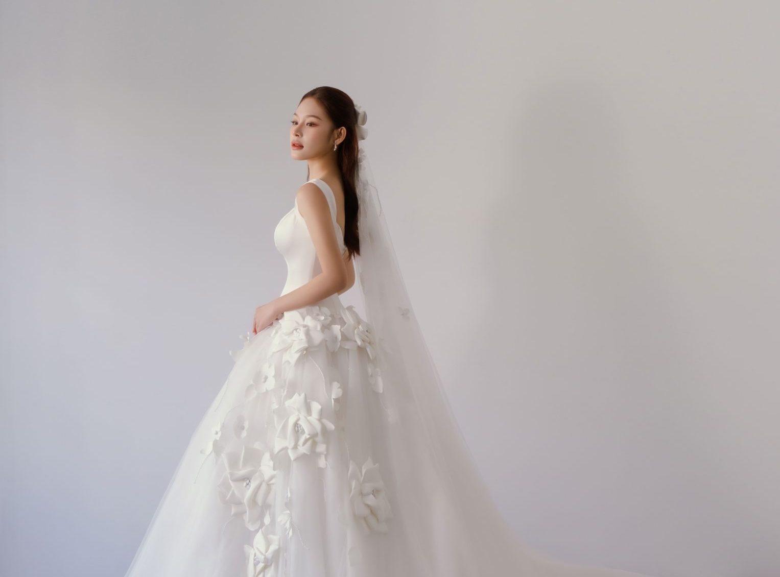 Váy cưới 2026 – xu hướng nổi bật điểm danh bởi Light That Studio Hà Nội