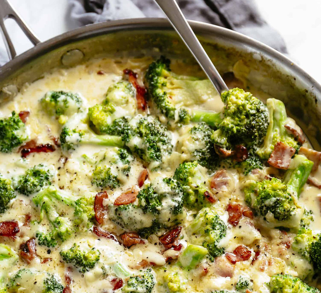 Bông cải xanh trứng phô mai nướng bữa sáng dinh dưỡng