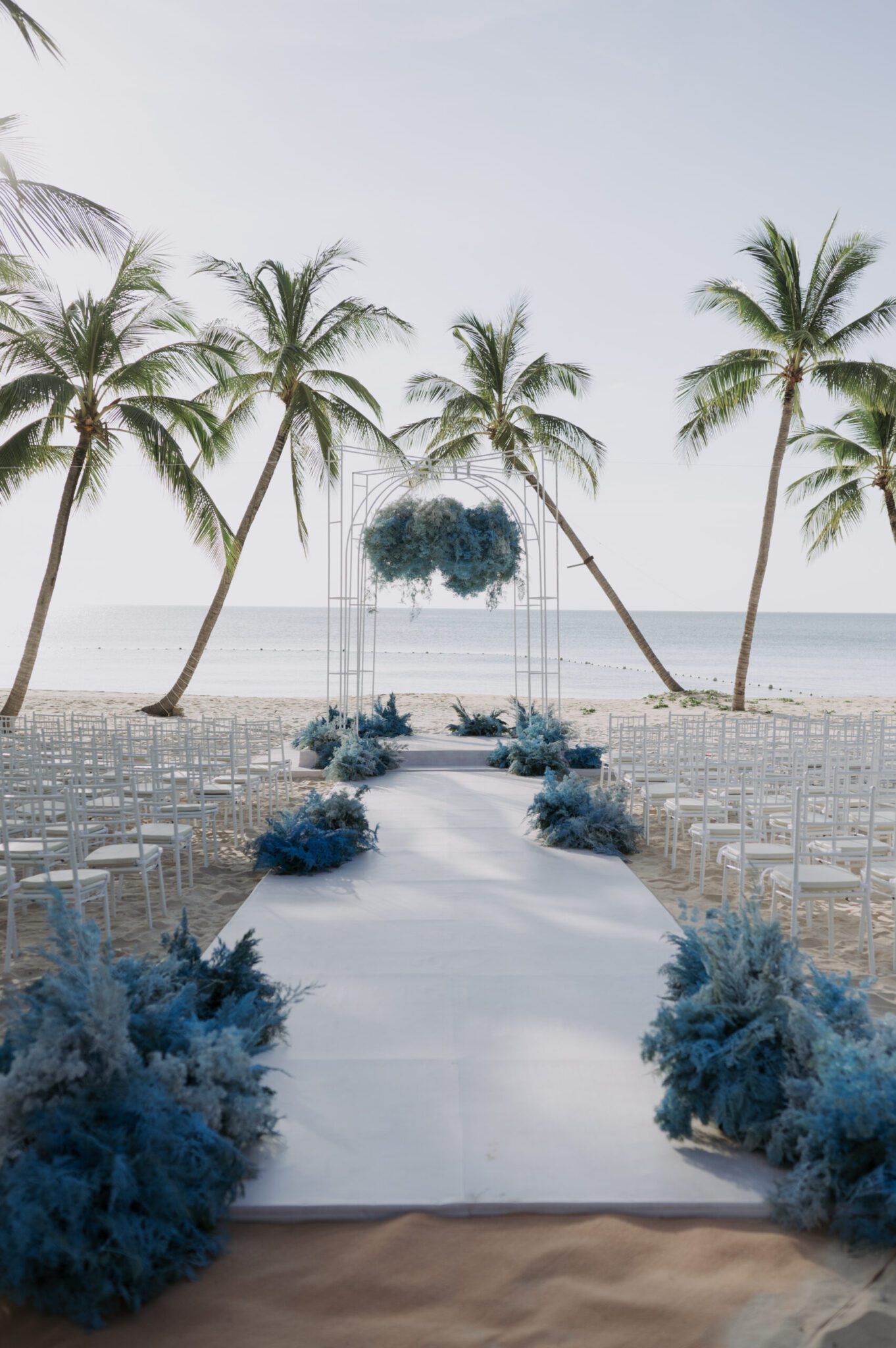 Không gian tiệc cưới nội thất Grand Ballroom tại InterContinental Phu Quoc Long Beach Resort