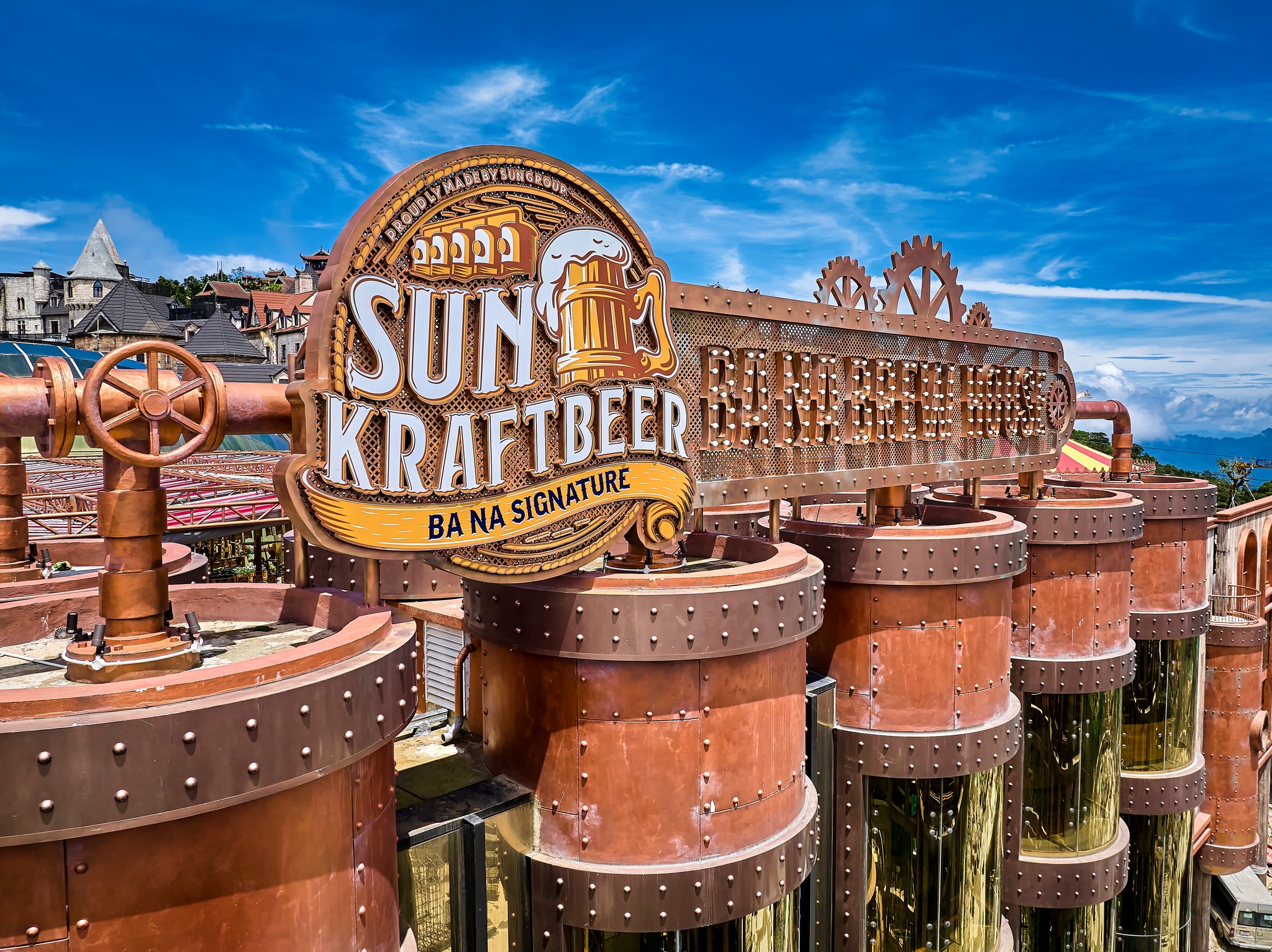 BaNa Brew House – xưởng bia thủ công Sun KraftBeer trên đỉnh Bà Nà Hills, Đà Nẵng ở độ cao 1.478m