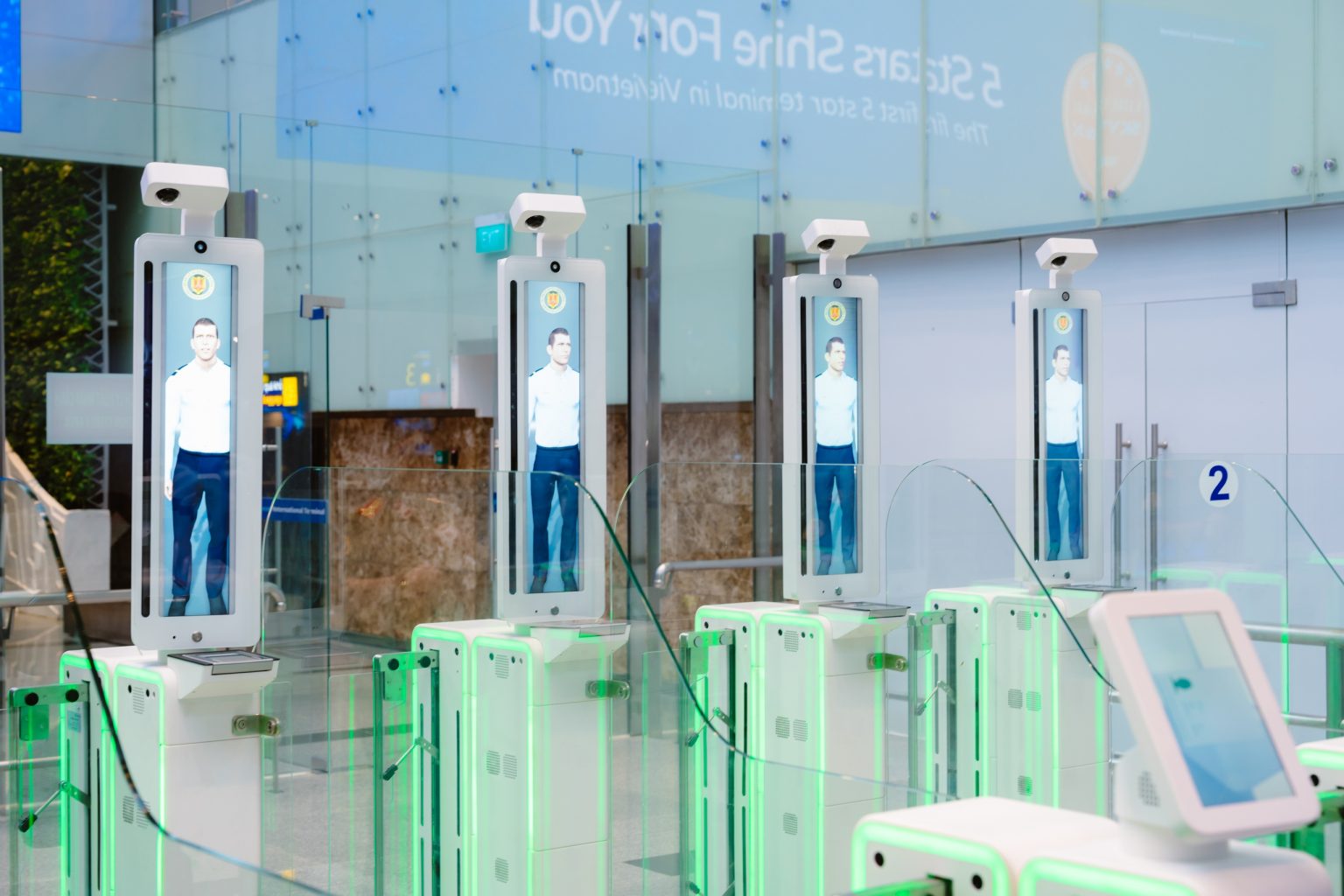 Sân bay Đà Nẵng - nguồn từ ivivu