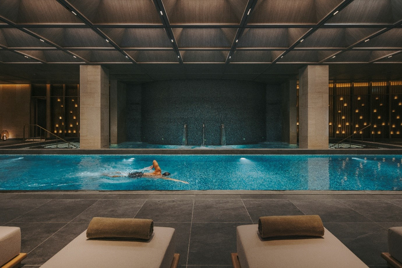 Không gian nội thất Fairmont Hà Nội lấy cảm hứng từ sơn mài và kiến trúc Đông Dương