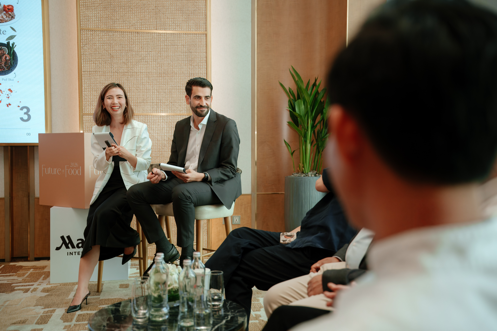 Không gian nhà hàng fine-casual kết hợp sang trọng và thoải mái – xu hướng 2026