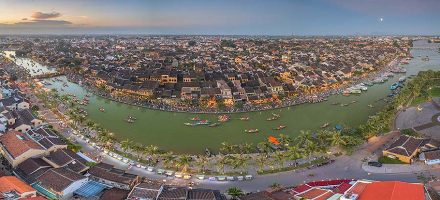Phố cổ Hội An lung linh với đèn lồng đỏ — di sản văn hóa thế giới UNESCO và điểm đến hoài cổ hàng đầu Việt Nam