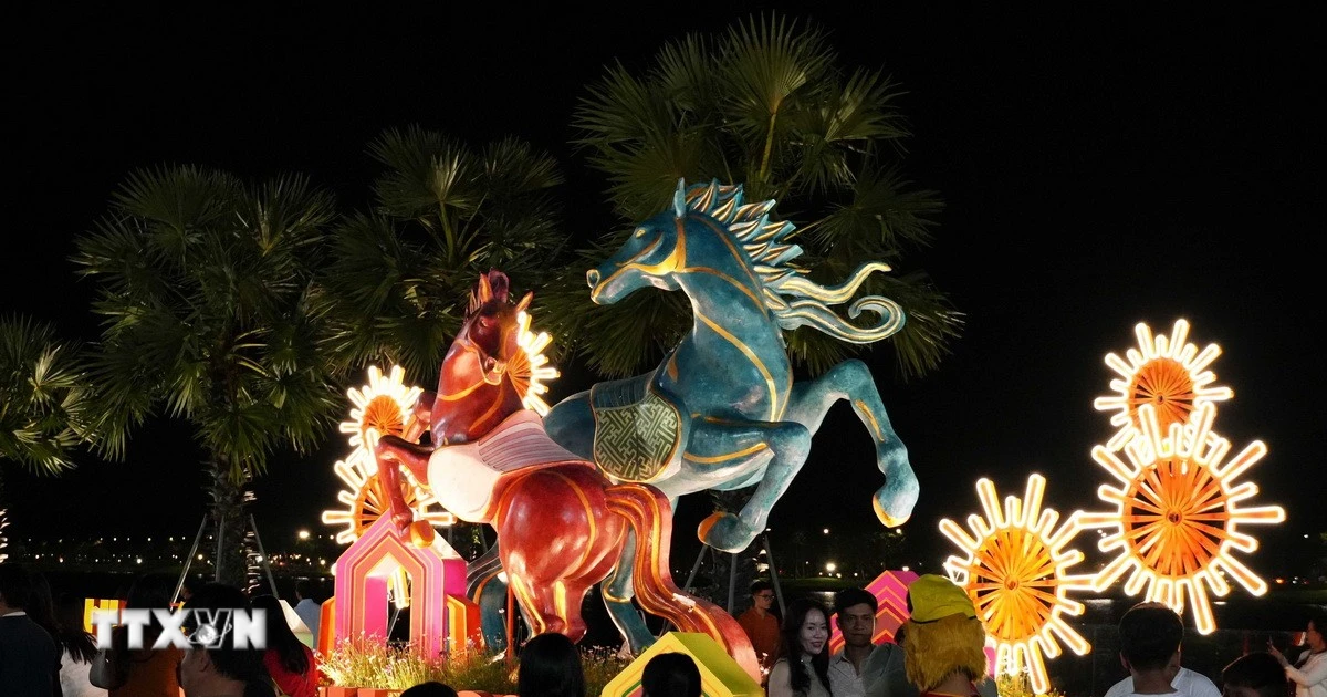 Cố đô Huế mùa xuân Tết Bính Ngọ 2026 – lễ hội tái hiện nghi lễ cung đình